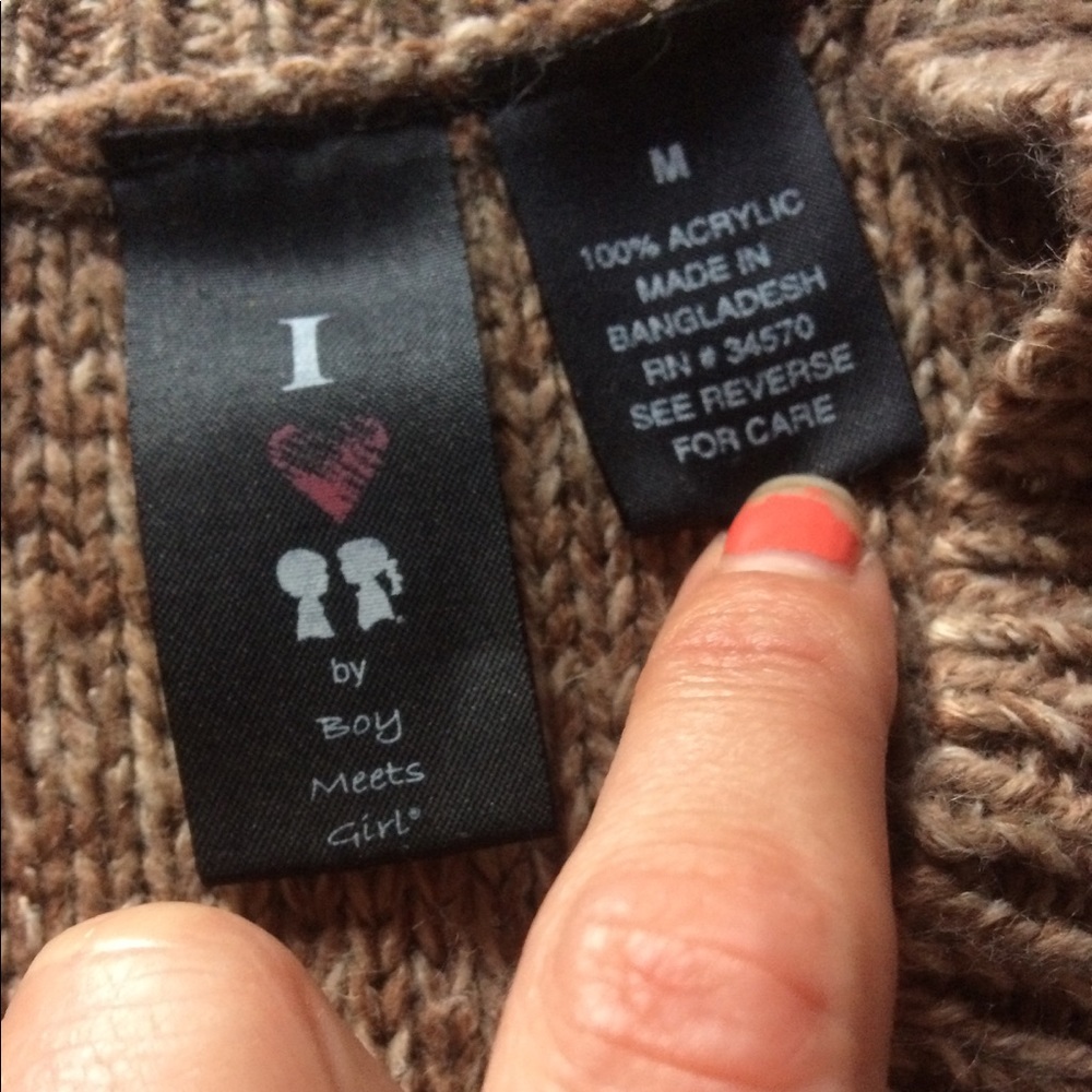 Sweater - Picture 3 of 3